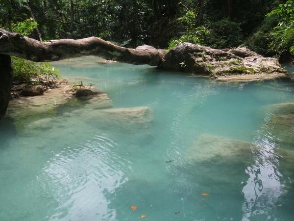  Thailand Bangkok Таиланд - Банкок отзыв Kanchanaburi-River-Kwai - Erawan waterfall Райские места