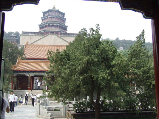 Вход в комплекс главных построек Летнего императорского дворца Пекина beijing