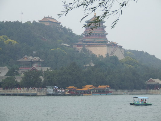 Вид на Главные постройки летнего императорского дворца Пекина beijing
