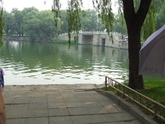 Фото мостика в Летнем дворце Пекина beijing